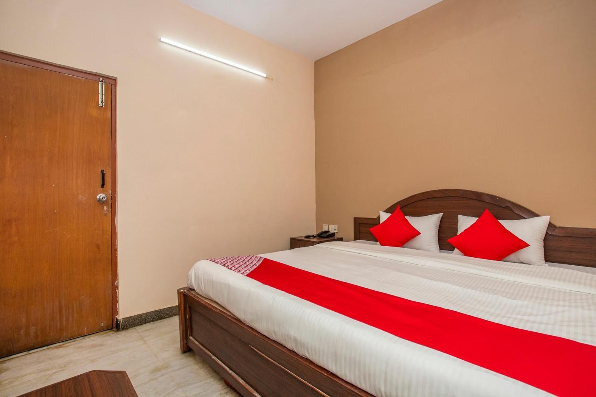 Hotel O Royal Residency Near Hare Krishna Hill Jālahalli Kültér fotó